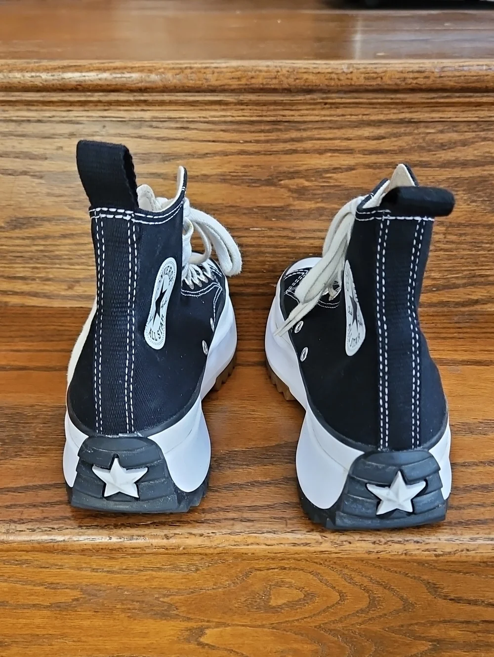 Converse high top